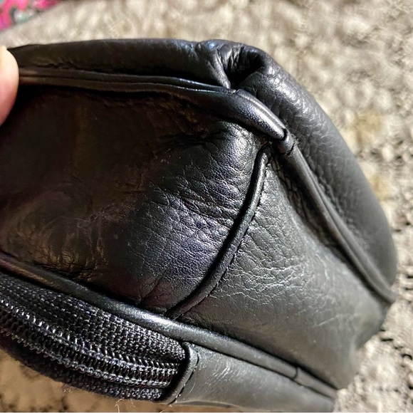 💥Fossil Leather Mini Crossbody with Adjustable Strap💥 - Picture 7 of 15